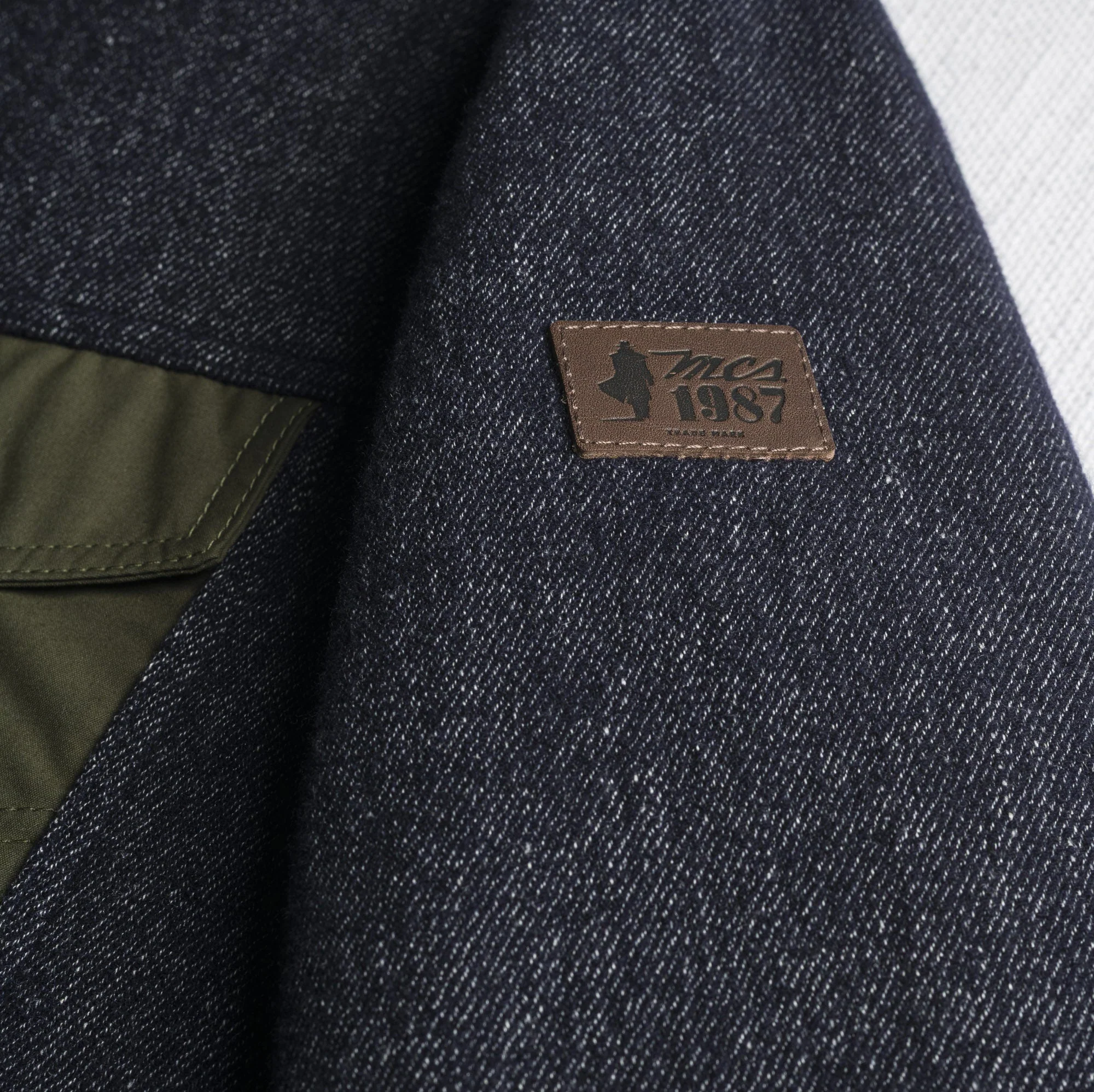 Giacca Trucker in Lana e Lino - Image 5