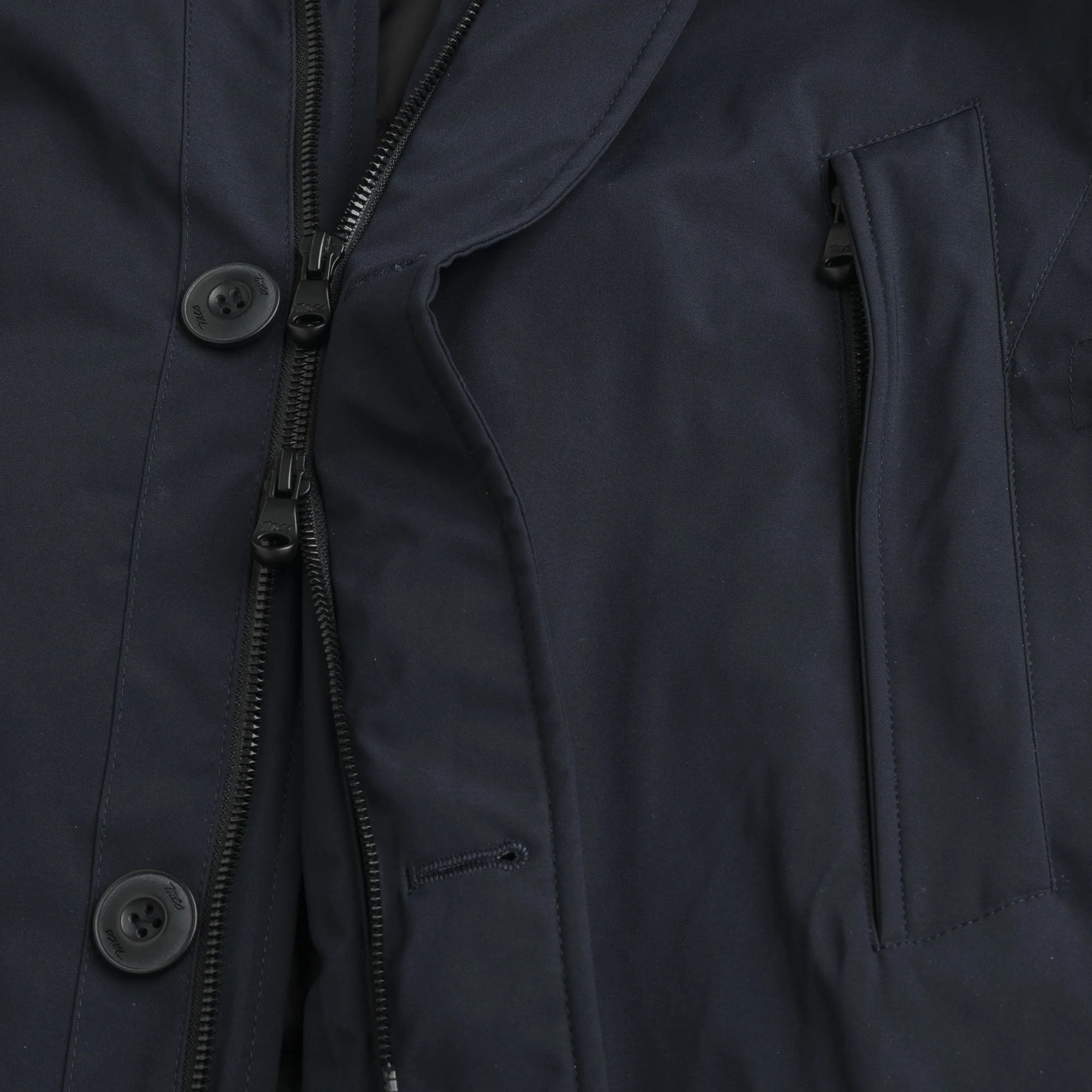 Giubbotto Softshell con Cappuccio Staccabile - Image 6