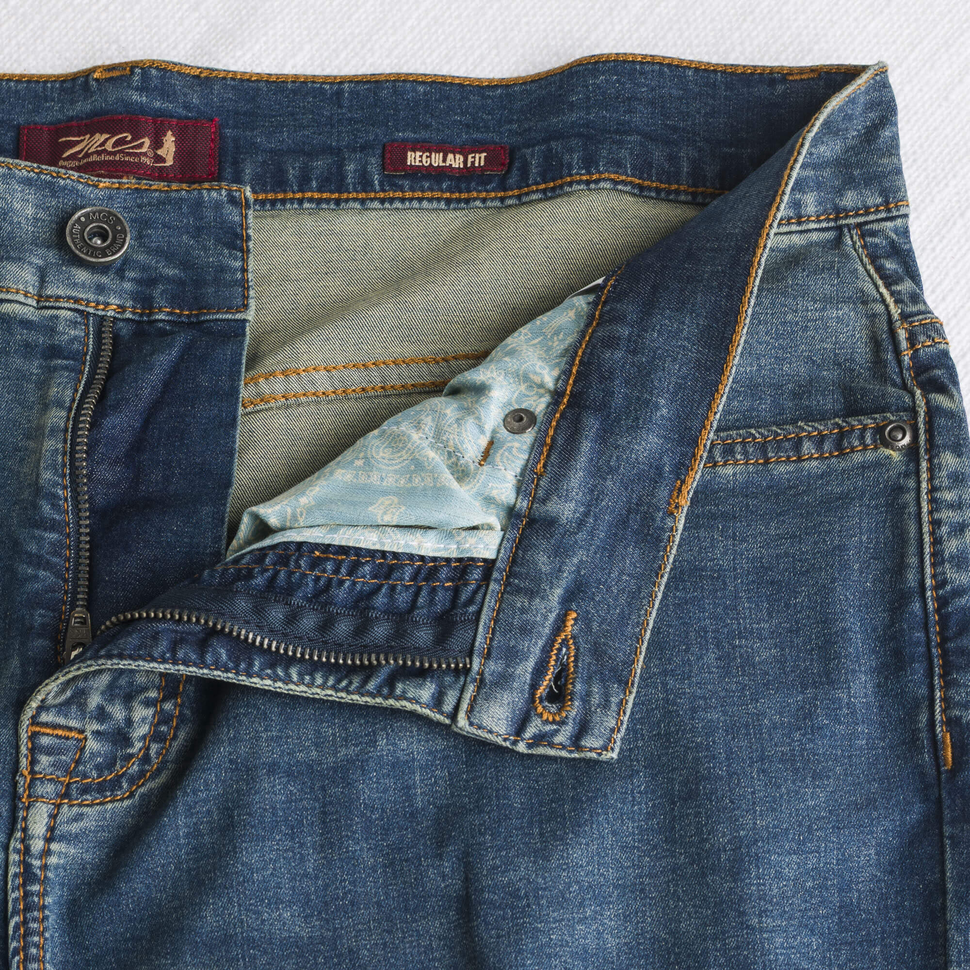 Jeans Leggero Regular - Light tinted blue - Image 4