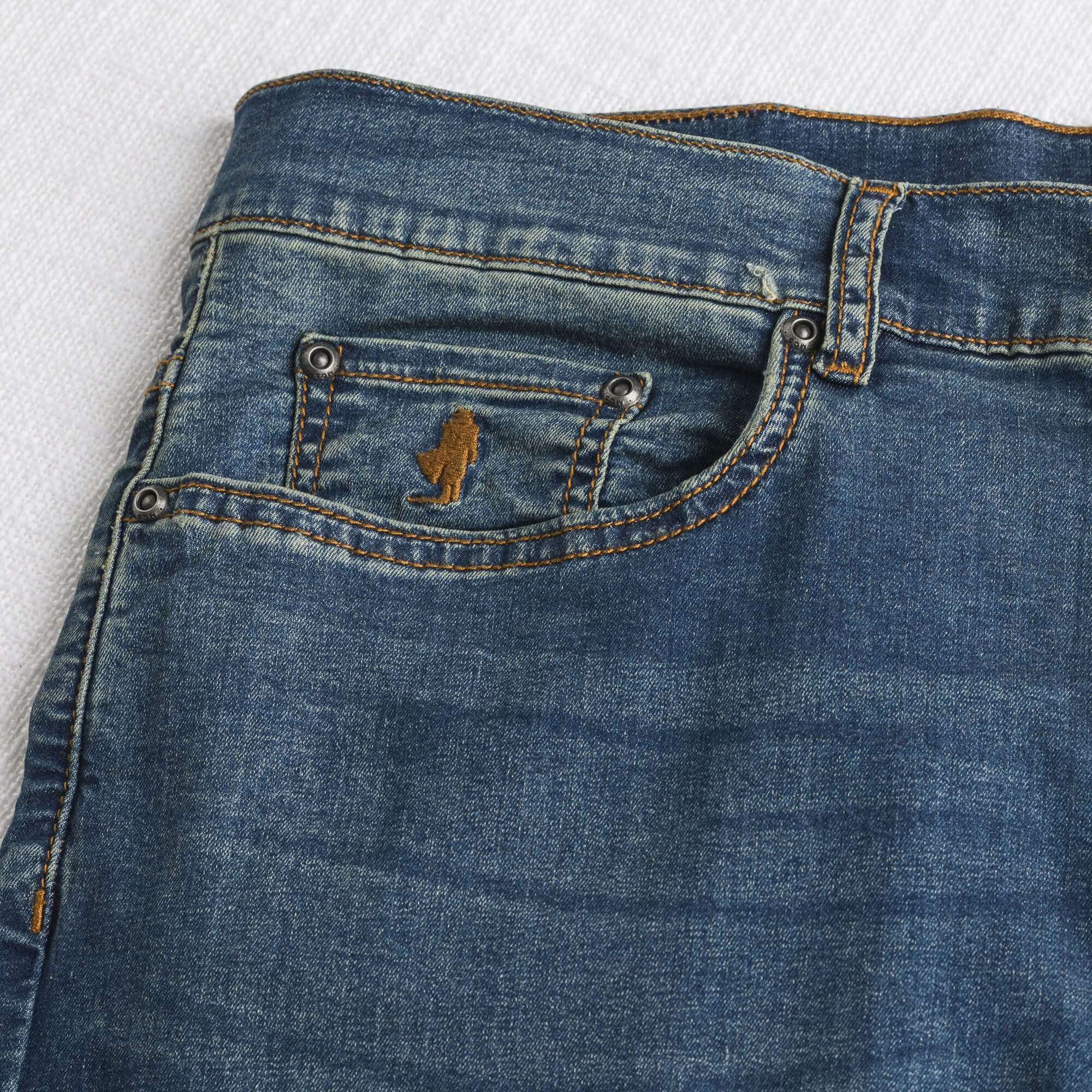 Jeans Leggero Slim - Light tinted blue - Image 3