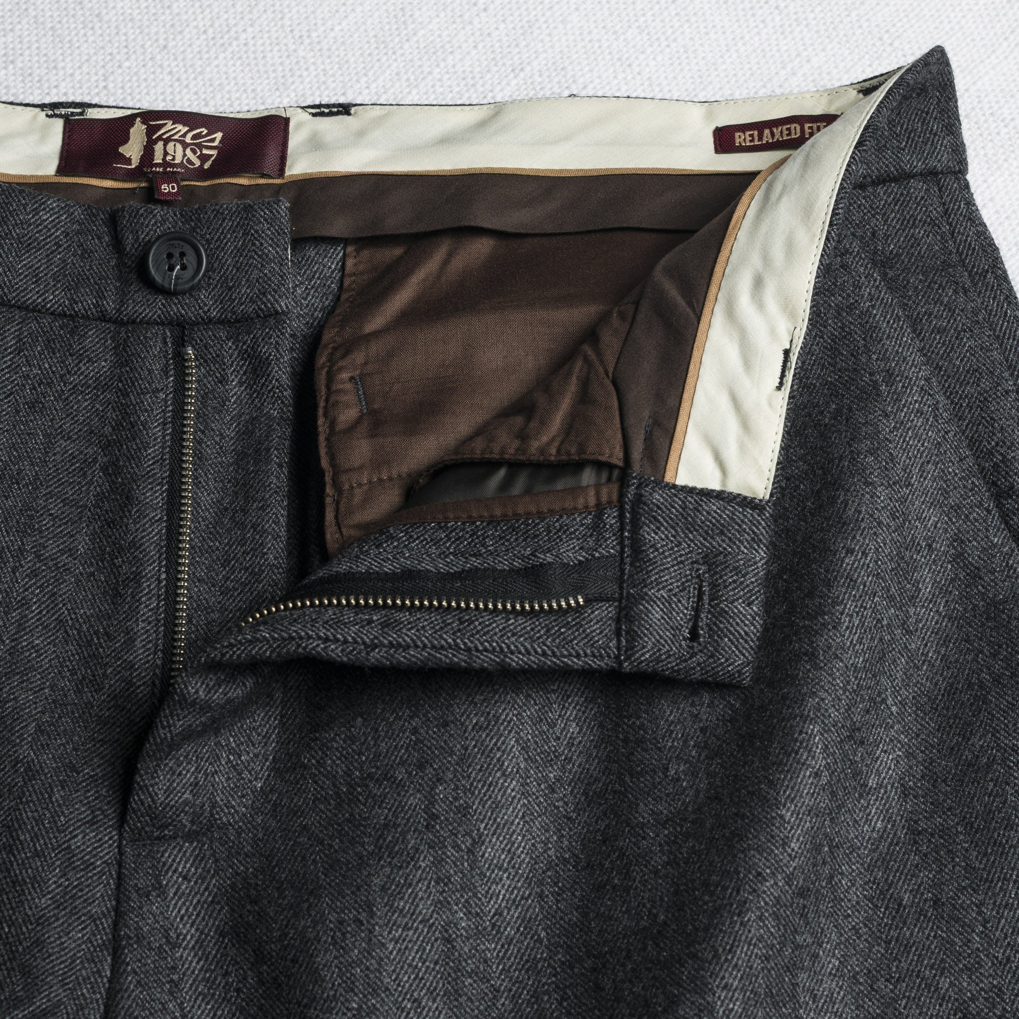 Pantalone Chino in Lana Herringbone - Image 4