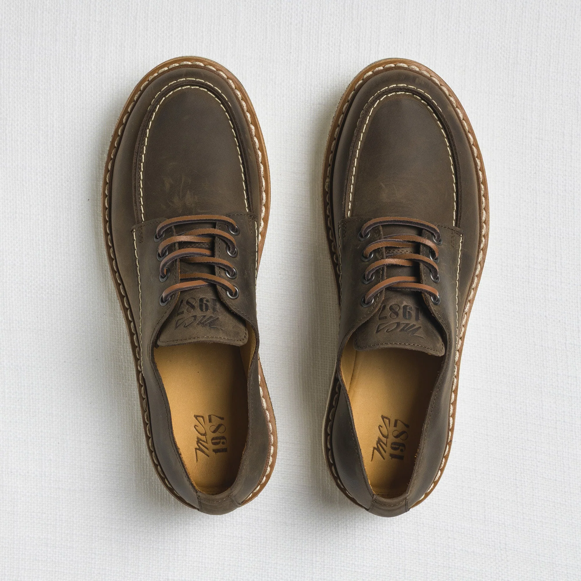 Stringata Sportiva in Pelle - Image 4